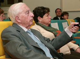 Homenaje póstumo al profesor D. Miguel Cruz Hernández 